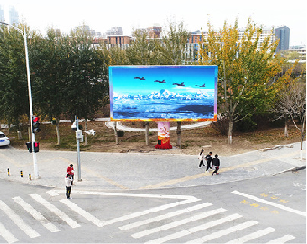 共青城户外大屏广告投放要点。